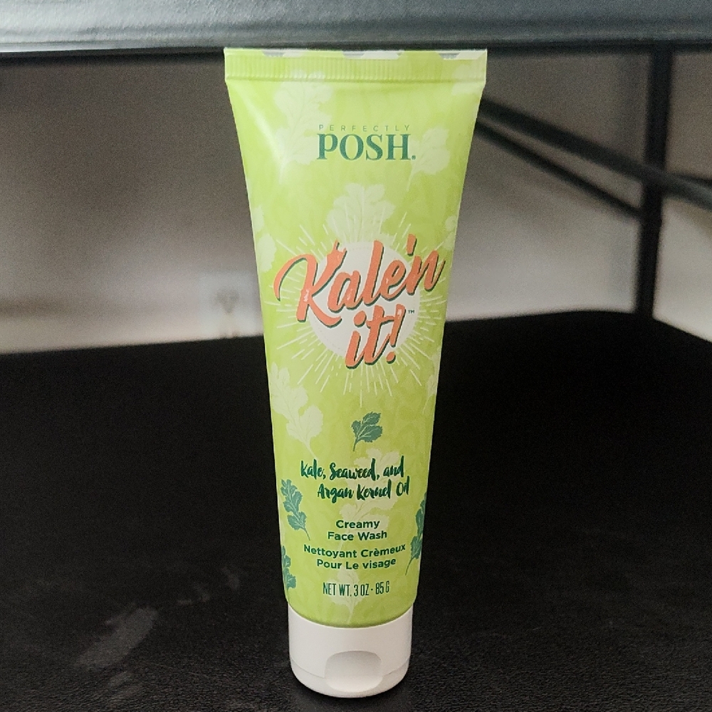 Perfectly Posh Kale'n It Green Face Wash